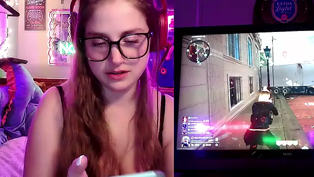 Snapshot of mirannacult chatting on 01/21/25, 11:02 mirannacult online show from 01/21/25, 11:02