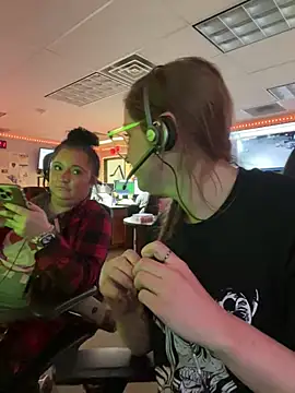 Snapshot of mirannacult chatting on 02/15/25, 07:16 mirannacult online show from 02/15/25, 07:16