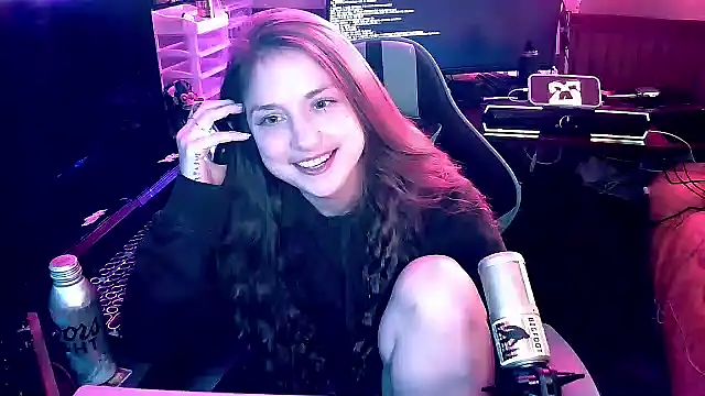 Snapshot of mirannacult chatting on 09/20/25, 06:03 mirannacult online show from 09/20/25, 06:03