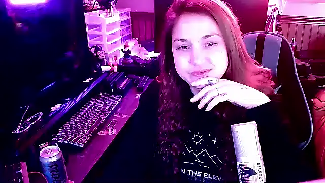 Snapshot of mirannacult chatting on 09/26/25, 02:21 mirannacult online show from 09/26/25, 02:21