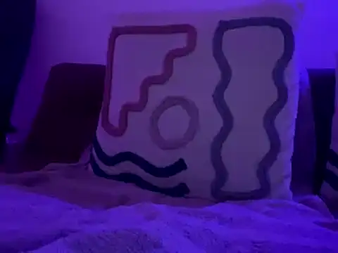 Snapshot of Alpha_theking chatting on 02/12/25, 09:43 Alpha theking online show from 02/12/25, 09:43