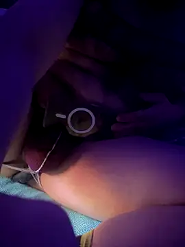 Snapshot of Alpha_theking chatting on 12/19/25, 01:34 Alpha theking online show from 12/19/25, 01:34