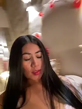  MadiLee  online show from 02/10/25, 12:41