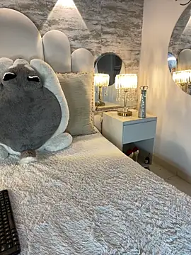 Snapshot of _MadiLee_ chatting on 03/10/26, 01:32 MadiLee online show from 03/10/26, 01:32