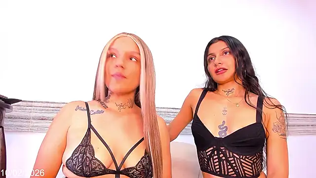 Snapshot of Sensually_Explosive chatting on 02/11/26, 12:04 Sensually Explosive online show from 02/11/26, 12:04