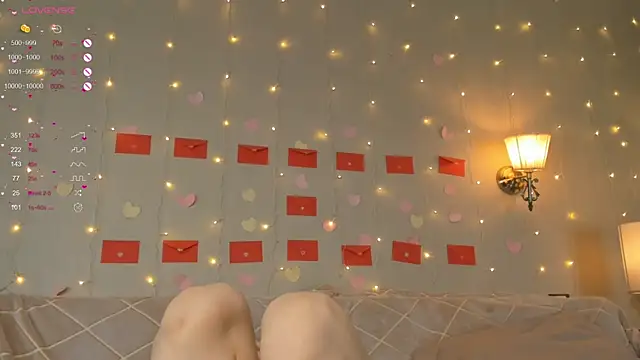 Snapshot of MartaVigano chatting on 02/16/25, 01:03 MartaVigano online show from 02/16/25, 01:03