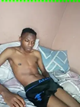 Snapshot of fireboyafrica chatting on 12/19/24, 06:34 fireboyafrica online show from 12/19/24, 06:34