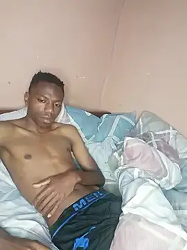 Snapshot of fireboyafrica chatting on 12/22/24, 12:50 fireboyafrica online show from 12/22/24, 12:50