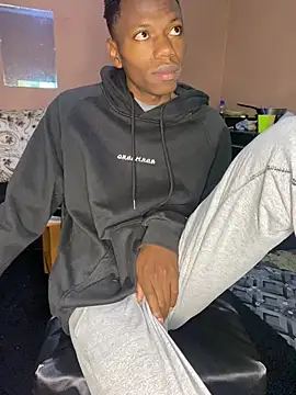 Snapshot of fireboyafrica chatting on 09/12/25, 04:23 fireboyafrica online show from 09/12/25, 04:23