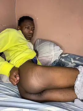 Snapshot of fireboyafrica chatting on 10/08/25, 01:25 fireboyafrica online show from 10/08/25, 01:25