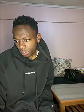 Snapshot of fireboyafrica chatting on 11/18/25, 02:28 fireboyafrica online show from 11/18/25, 02:28