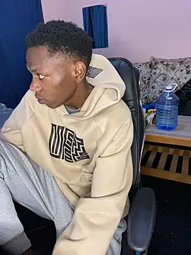 Snapshot of fireboyafrica chatting on 03/25/26, 11:44 fireboyafrica online show from 03/25/26, 11:44