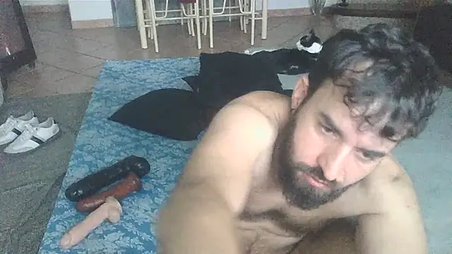 Snapshot of FJcouple chatting on 01/17/25, 08:56 FJcouple online show from 01/17/25, 08:56