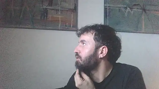 Snapshot of FJcouple chatting on 01/28/25, 09:19 FJcouple online show from 01/28/25, 09:19