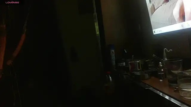 Snapshot of FJcouple chatting on 03/15/25, 08:43 FJcouple online show from 03/15/25, 08:43