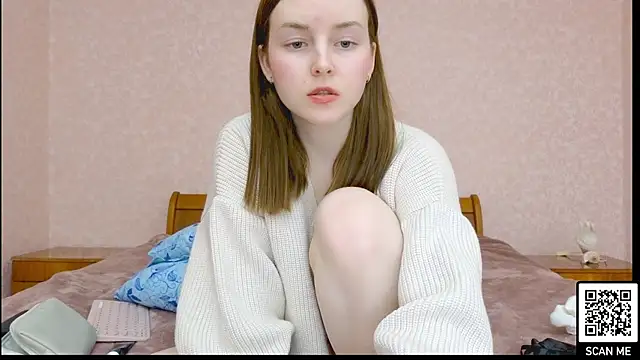 Snapshot of Wild__flowers chatting on 02/13/25, 05:22 Wild flowers online show from 02/13/25, 05:22