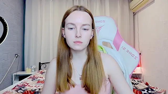 Snapshot of Wild__flowers chatting on 12/05/25, 06:15 Wild flowers online show from 12/05/25, 06:15