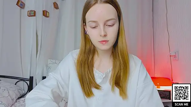 Snapshot of Wild__flowers chatting on 02/06/26, 12:37 Wild flowers online show from 02/06/26, 12:37