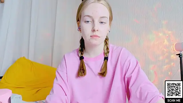 Snapshot of Wild__flowers chatting on 03/30/26, 03:57 Wild flowers online show from 03/30/26, 03:57