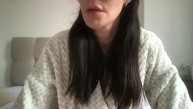 Snapshot of paolajonez chatting on 02/02/26, 05:22 paolajonez online show from 02/02/26, 05:22