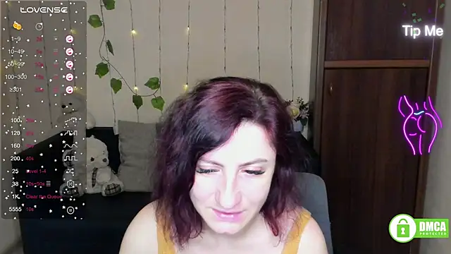Snapshot of Muse_kitty_jenia chatting on 02/01/25, 01:44 Muse kitty jenia online show from 02/01/25, 01:44
