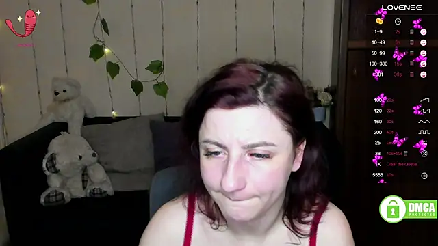Snapshot of Muse_kitty_jenia chatting on 02/14/25, 09:32 Muse kitty jenia online show from 02/14/25, 09:32