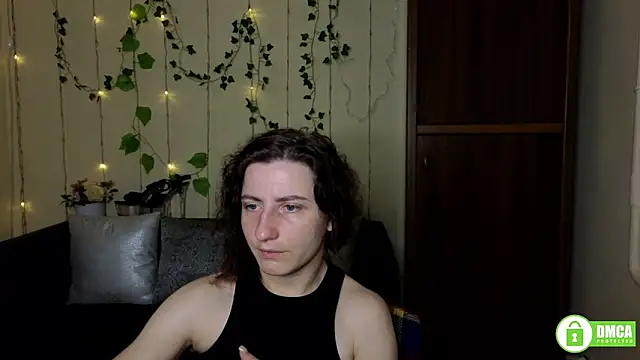 Snapshot of Muse_kitty_jenia chatting on 09/14/25, 05:28 Muse kitty jenia online show from 09/14/25, 05:28
