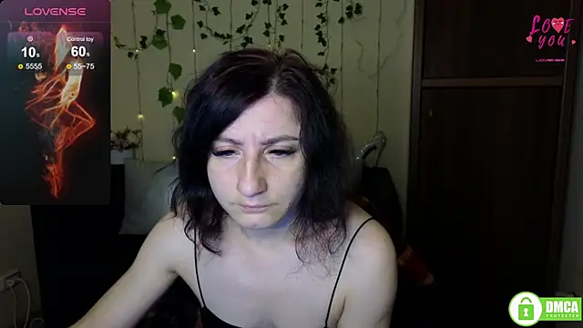 Snapshot of Muse_kitty_jenia chatting on 10/22/25, 05:24 Muse kitty jenia online show from 10/22/25, 05:24