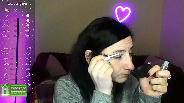 Muse kitty jenia online show from 12/04/25, 06:27