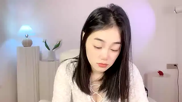 cloud8822 online show from 12/22/24, 02:06