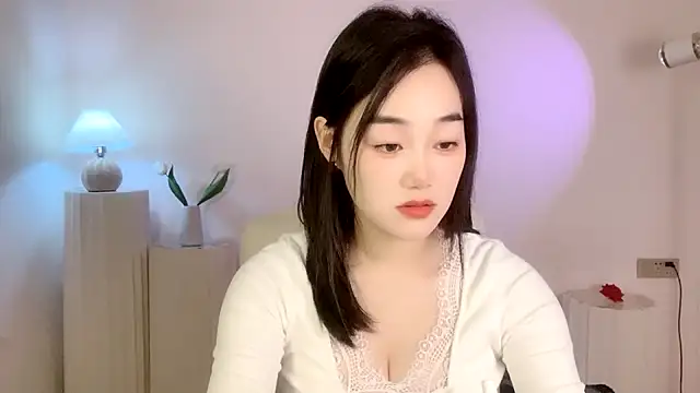 cloud8822 online show from 01/18/25, 02:23