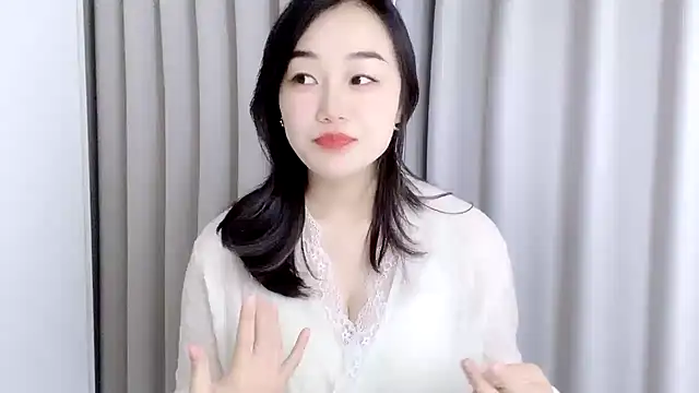 cloud8822 online show from 11/13/25, 04:55