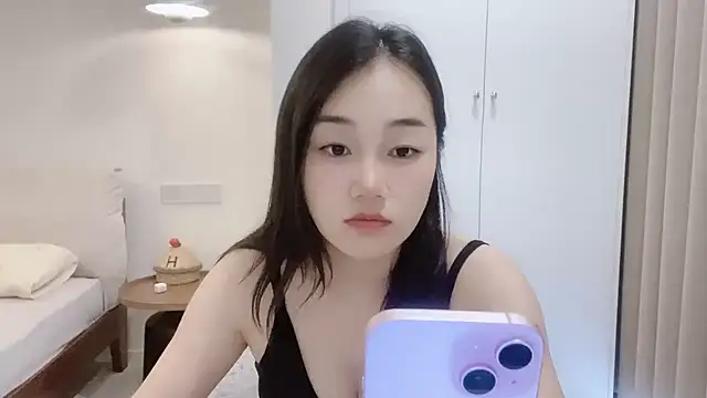 Snapshot of cloud8822 chatting on 07/14/26, 05:23 cloud8822 online show from 07/14/26, 05:23