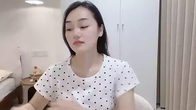 Snapshot of cloud8822 chatting on 07/14/26, 02:56 cloud8822 online show from 07/14/26, 02:56