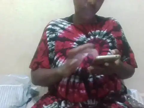 Snapshot of Sexxy_bre chatting on 10/03/25, 07:11 Sexxy bre online show from 10/03/25, 07:11