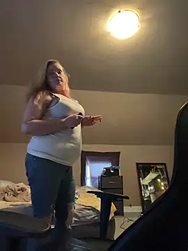 Lalalynn online show from 05/26/26, 12:28