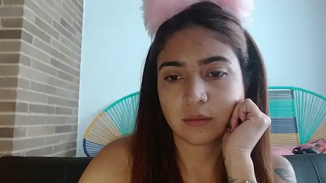 helenacyruss online show from 01/30/25, 09:14