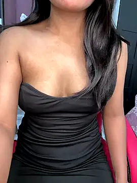 Snapshot of LeisyXO chatting on 11/09/25, 06:17 LeisyXO online show from 11/09/25, 06:17