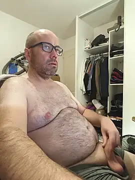 Snapshot of veryverybigdick45 chatting on 06/18/26, 09:30 veryverybigdick45 online show from 06/18/26, 09:30