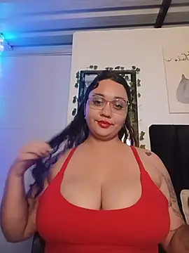 Snapshot of Alezapark chatting on 06/07/26, 03:43 Alezapark online show from 06/07/26, 03:43