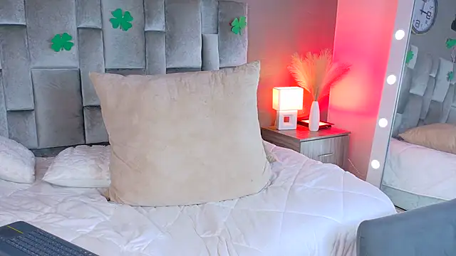 Snapshot of Ken-boy_ chatting on 03/18/25, 08:58 Ken-boy online show from 03/18/25, 08:58