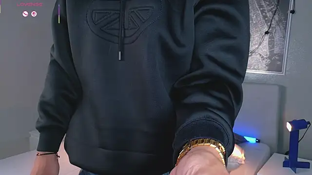 Snapshot of Ken-boy_ chatting on 09/13/25, 11:43 Ken-boy online show from 09/13/25, 11:43