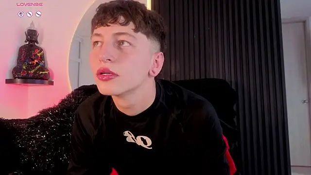 Snapshot of Ken-boy_ chatting on 01/16/26, 09:30 Ken-boy online show from 01/16/26, 09:30