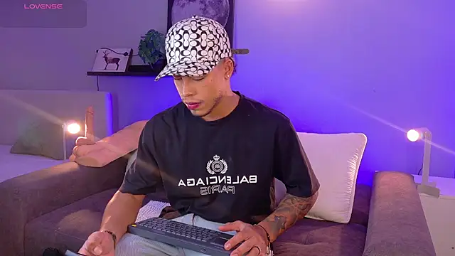 Ken-boy  online show from 04/28/26, 09:03