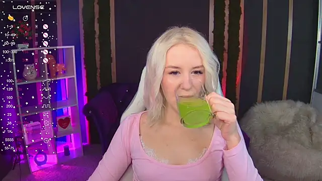 Selenatrend online show from 11/18/25, 12:31