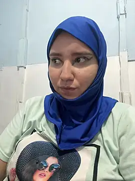 hannahayat online show from 06/28/26, 09:10