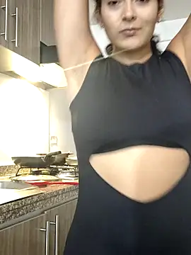 sofiaparker8 online show from 07/21/26, 12:02
