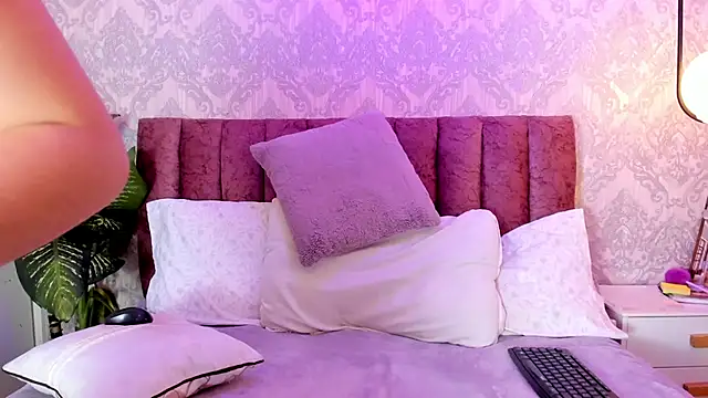 Snapshot of tiffany_becker chatting on 01/22/25, 03:40 tiffany becker online show from 01/22/25, 03:40