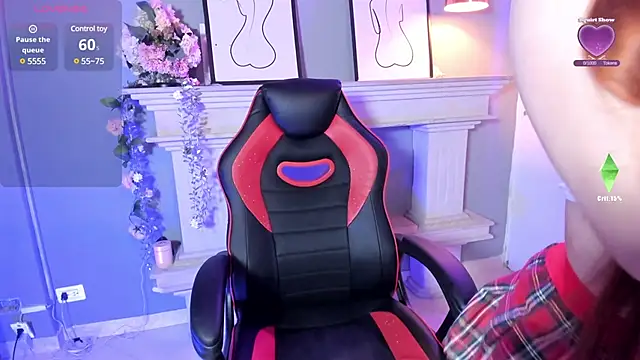 Snapshot of tiffany_becker chatting on 03/20/25, 07:57 tiffany becker online show from 03/20/25, 07:57