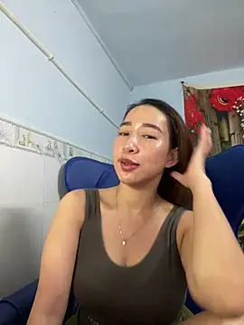 Snapshot of Cherry_6969 chatting on 03/03/25, 12:48 Cherry 6969 online show from 03/03/25, 12:48